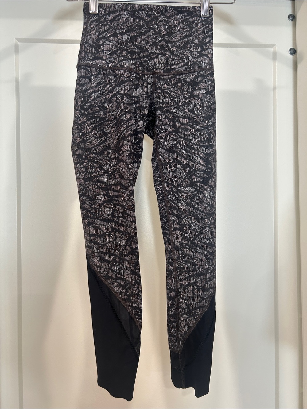 Lululemon Wunder Under Crop
